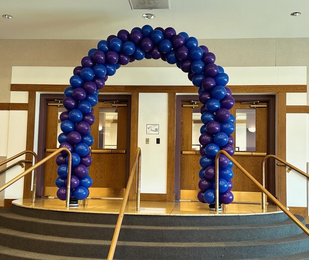 Spiral Design Balloon Arch