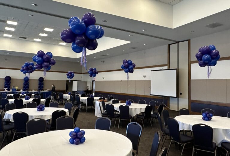 Room view - Floating Balloon Stars with Puffball Bases